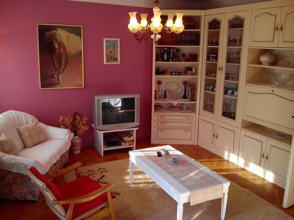 Apartment Tomislav *